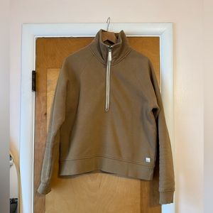 Vuori half zip sweatshirt